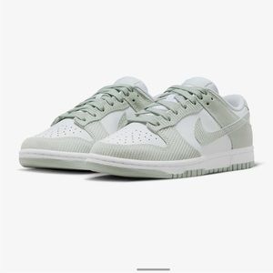 Nike Dunk Low - Grey Corduroy - Womens Size 8 US